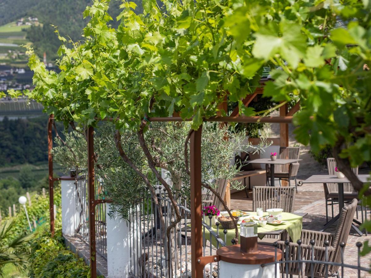 Hotel Weingut Innerleiterhof Schenna Exterior foto